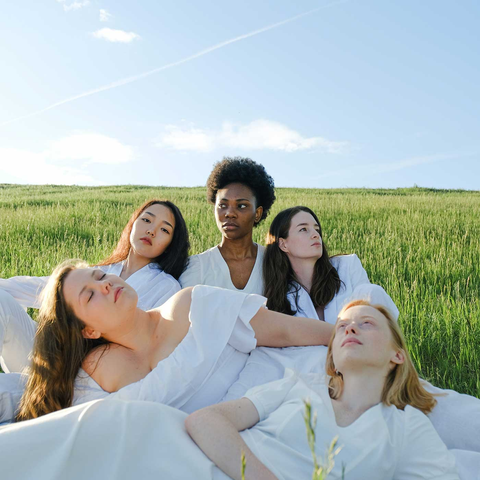 Quannessence’s collection includes iconic skincare products offering treatment solutions from advanced serums to moisturizers to cleansers and exfoliants. The Q's holistic approach to skincare. A local Canadian beauty brand.