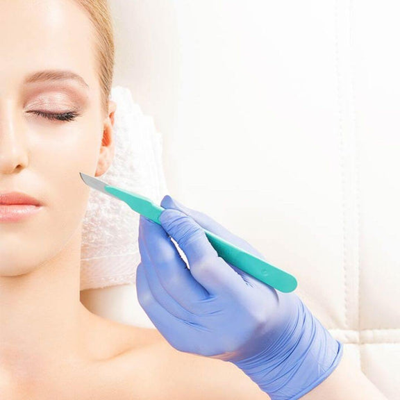 Q Dermaplaning Training in-class certification for aestheticians in Western Canada